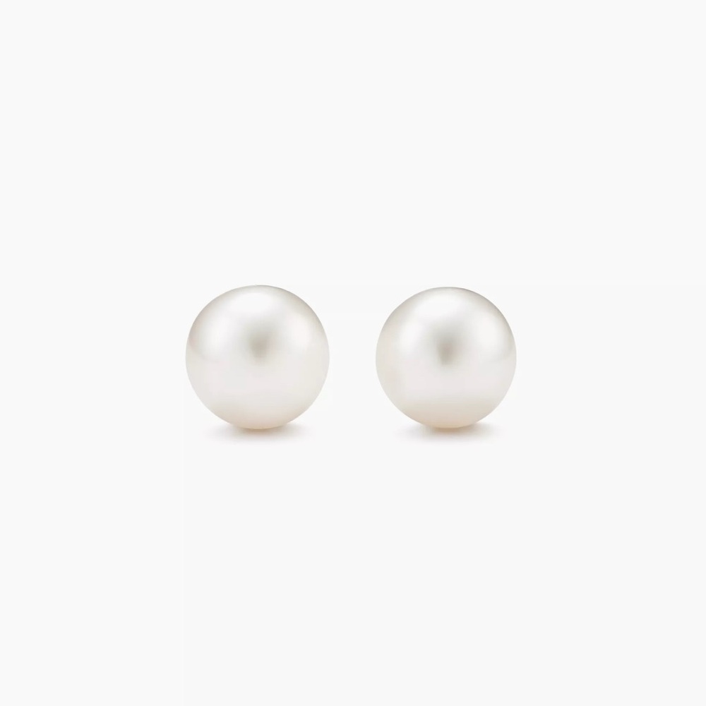 Tiffany & Co. Classic White Pearl Earrings with Gift Packaging